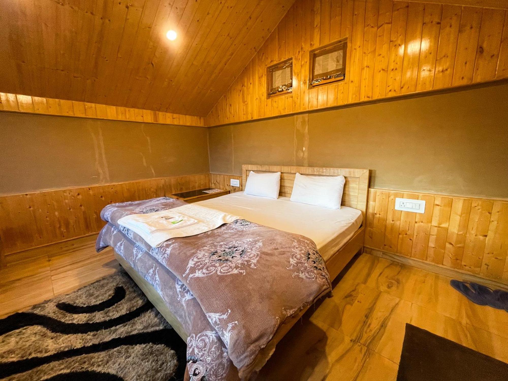 Hotel Singing Woods Kutla Kulu Exteriér fotografie