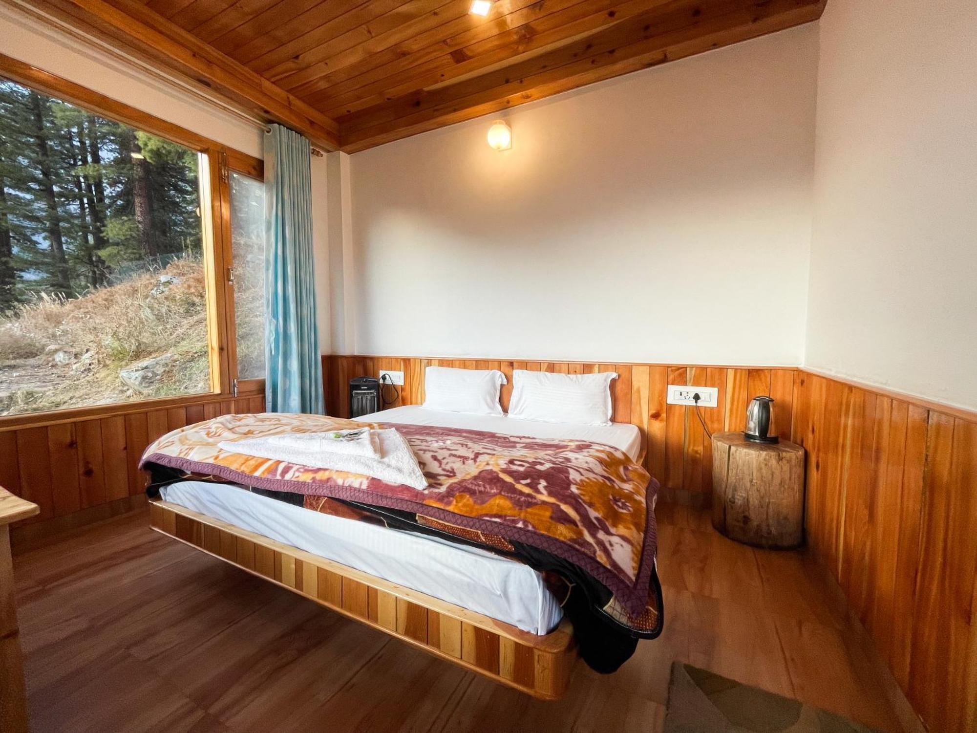 Hotel Singing Woods Kutla Kulu Exteriér fotografie