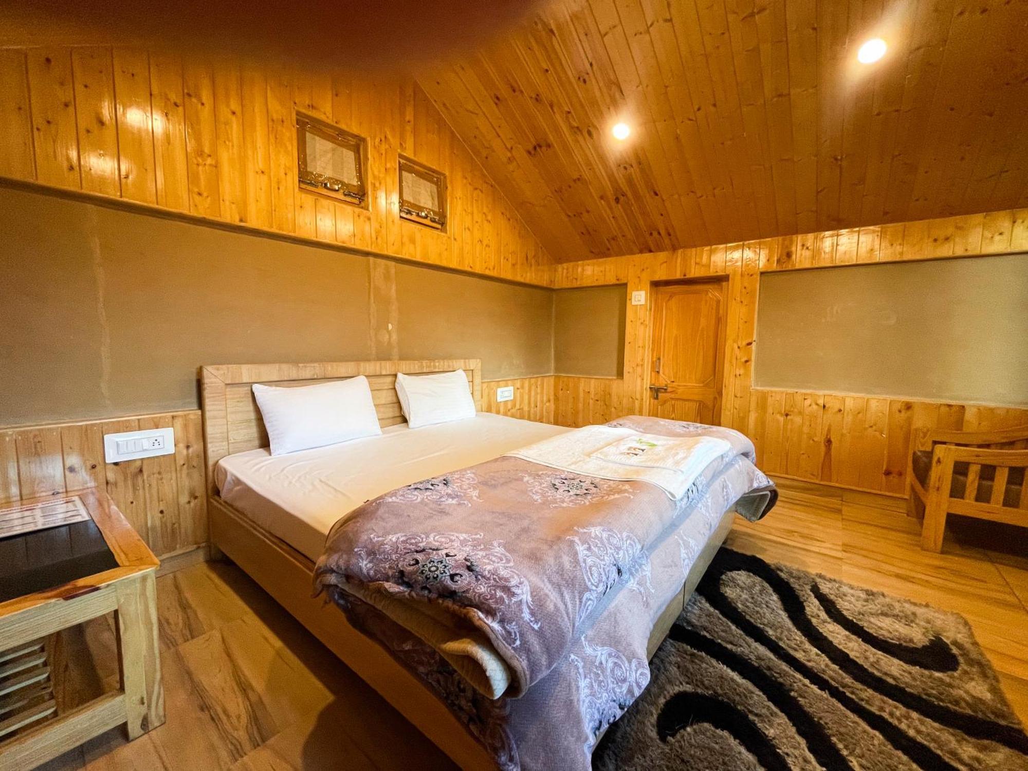 Hotel Singing Woods Kutla Kulu Exteriér fotografie